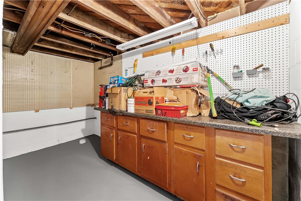 210 Hopwood Fairchance Road Uniontown, PA 15401 - Photo 23 of 28 a utility room with dryer and washer