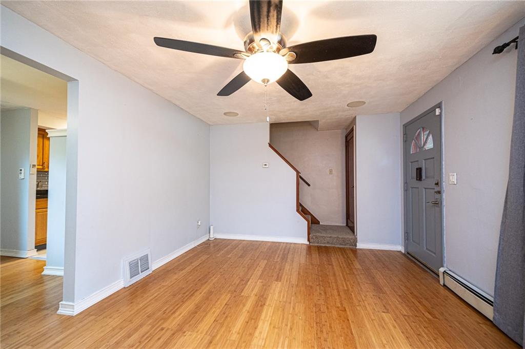 808 Jefferson Road Pittsburgh, PA 15235 - Photo 7 of 25 Another view of the living room