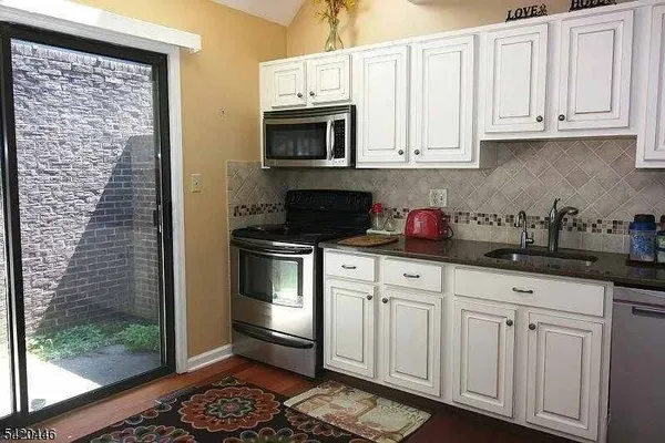 $3,500 | 17 Valley View Drive, Bernards, NJ 07920