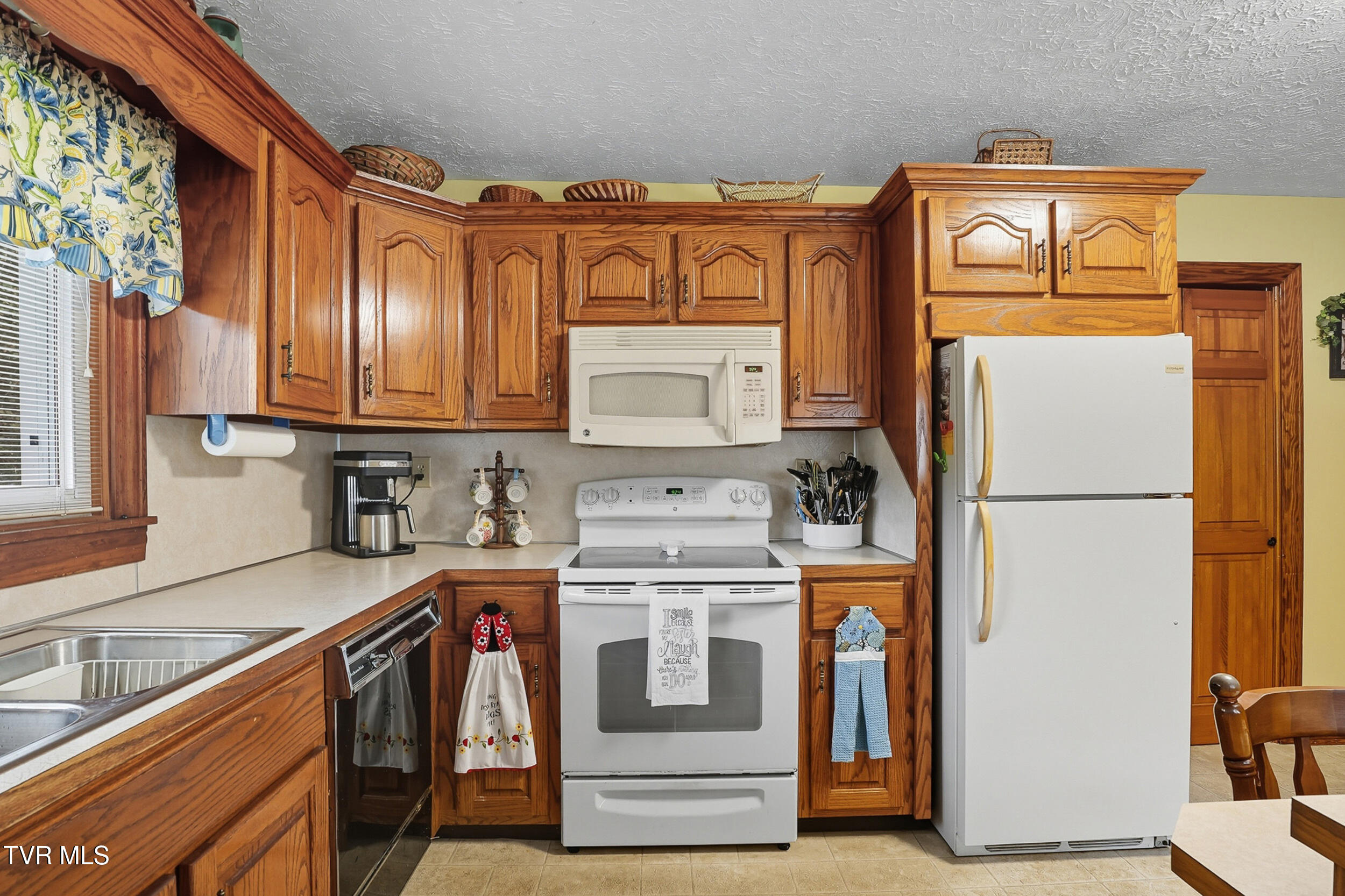 4299 Fairview Road Duffield, VA 24244 - Photo 12 of 45 13_dsc06948