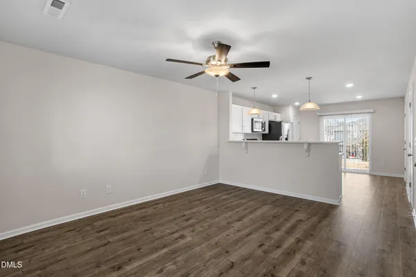 $1,650 | 1021 Peony Lane, Youngsville, NC 27596