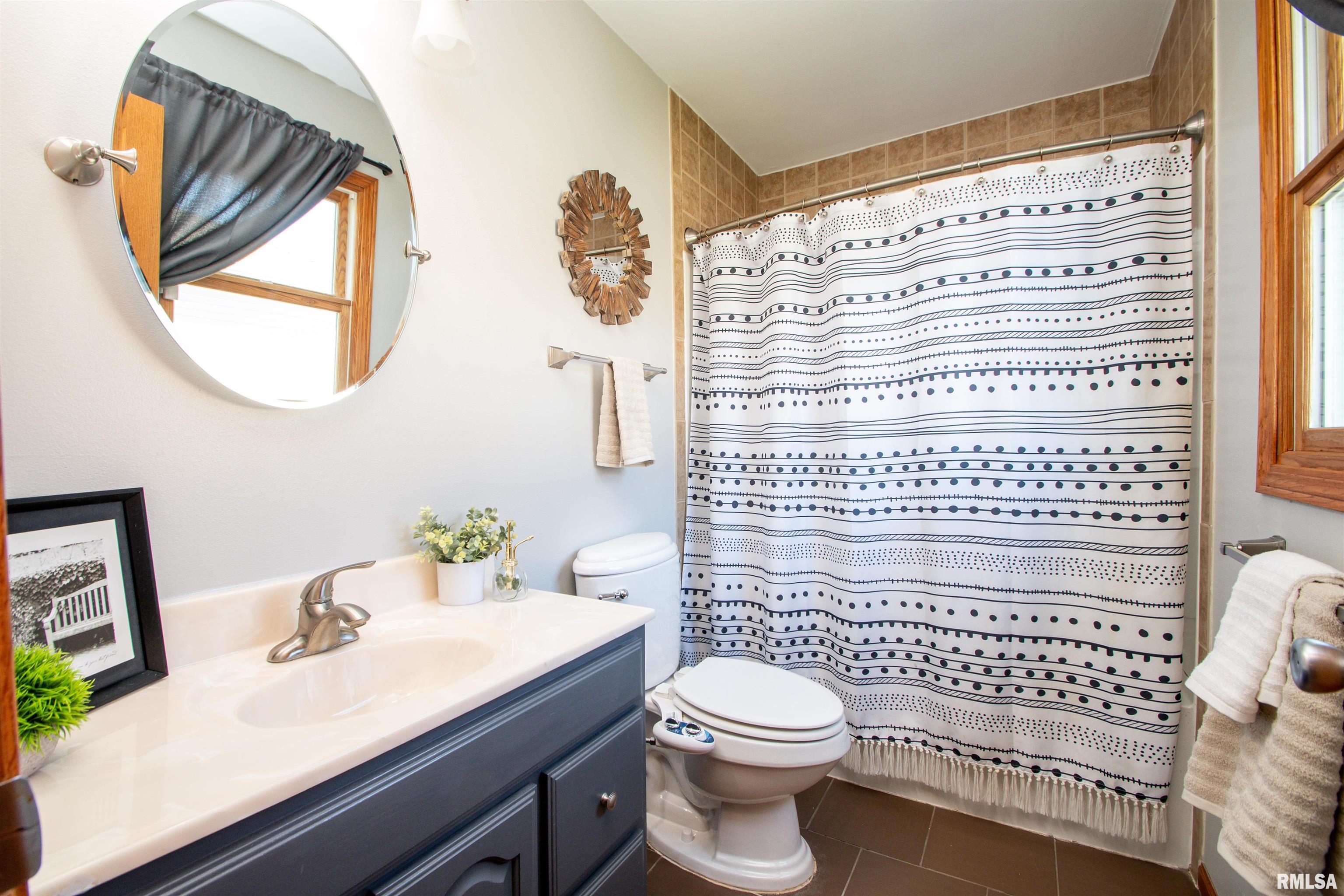 5902 Charleston Road Peoria, IL 61607 - Photo 19 of 43