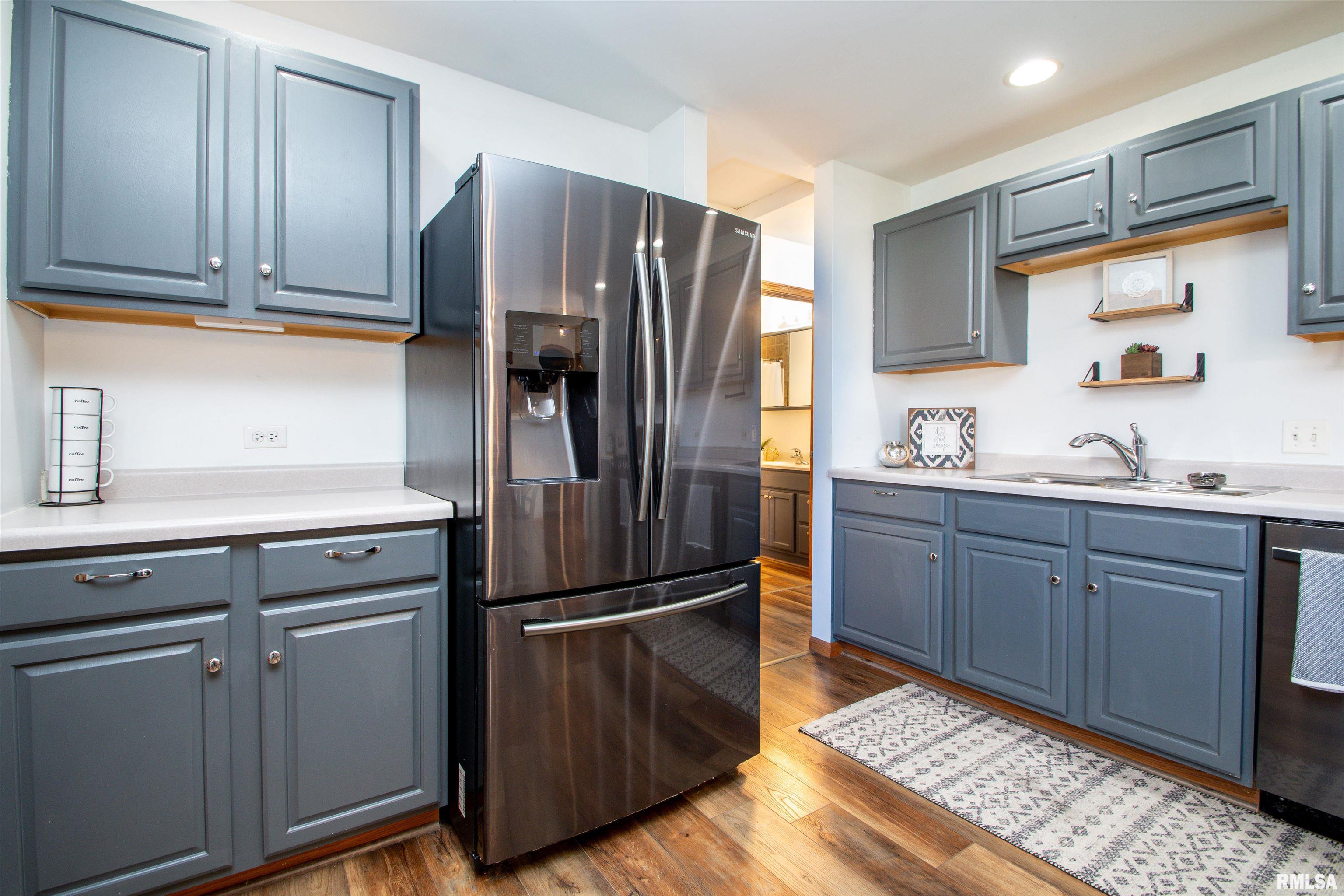 5902 Charleston Road Peoria, IL 61607 - Photo 6 of 43