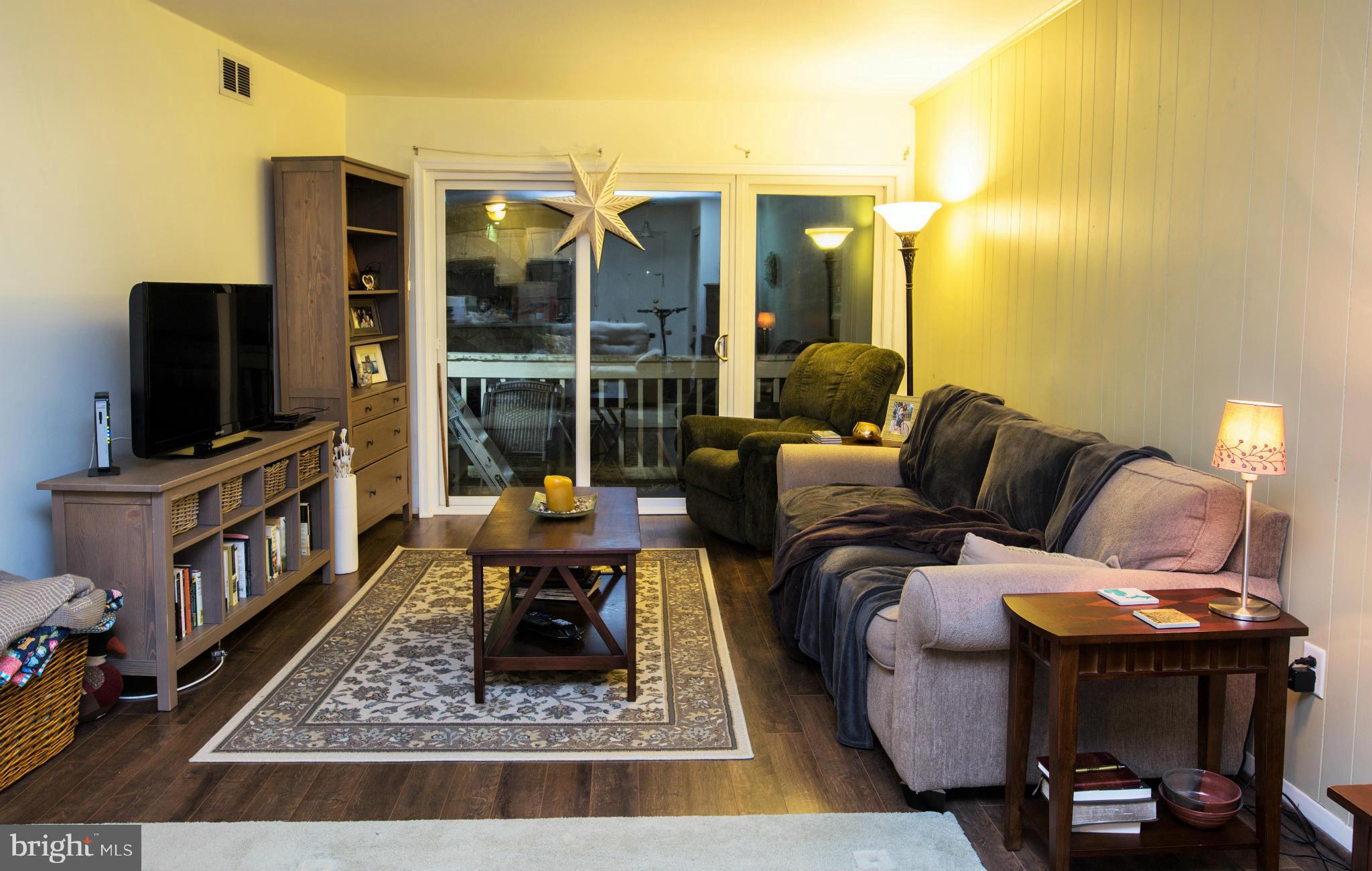 5822 Royal Ridge Drive, Unit S Springfield, VA 22152 - Photo 5 of 21 Open Living Area