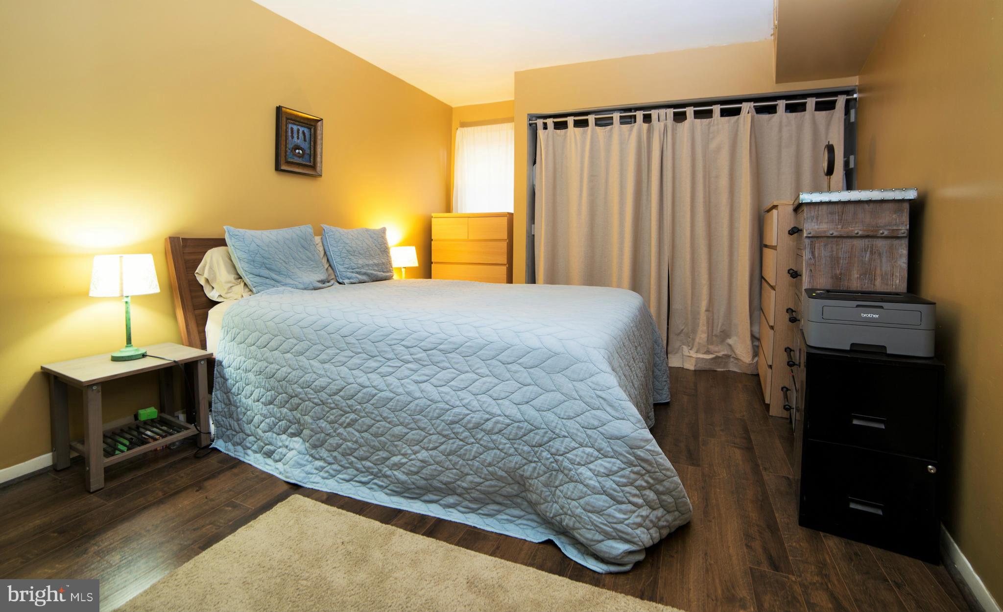 5822 Royal Ridge Drive, Unit S Springfield, VA 22152 - Photo 8 of 21 Spacious Master Bedroom