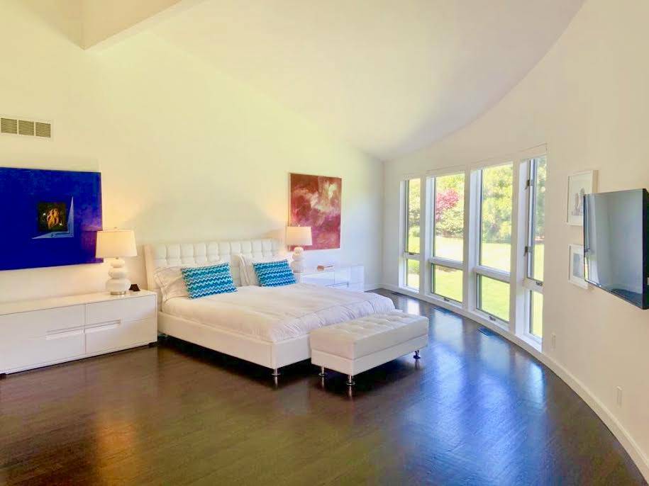 11 Georgica Road East Hampton, NY 11937 - Photo 6 of 27