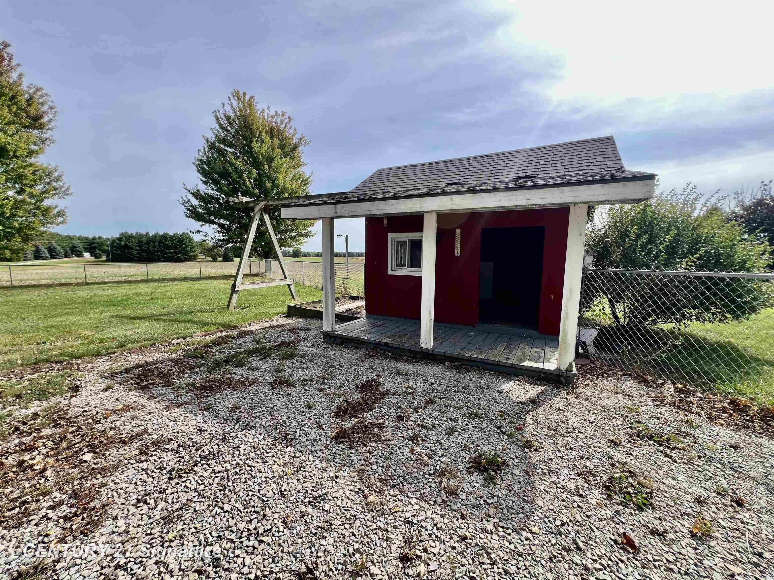 333 Purdy Road Caro, MI 48723 - Photo 40 of 41 50156660-2d2b1401-54f3-428b-bfa5-704cbe611532.JPG