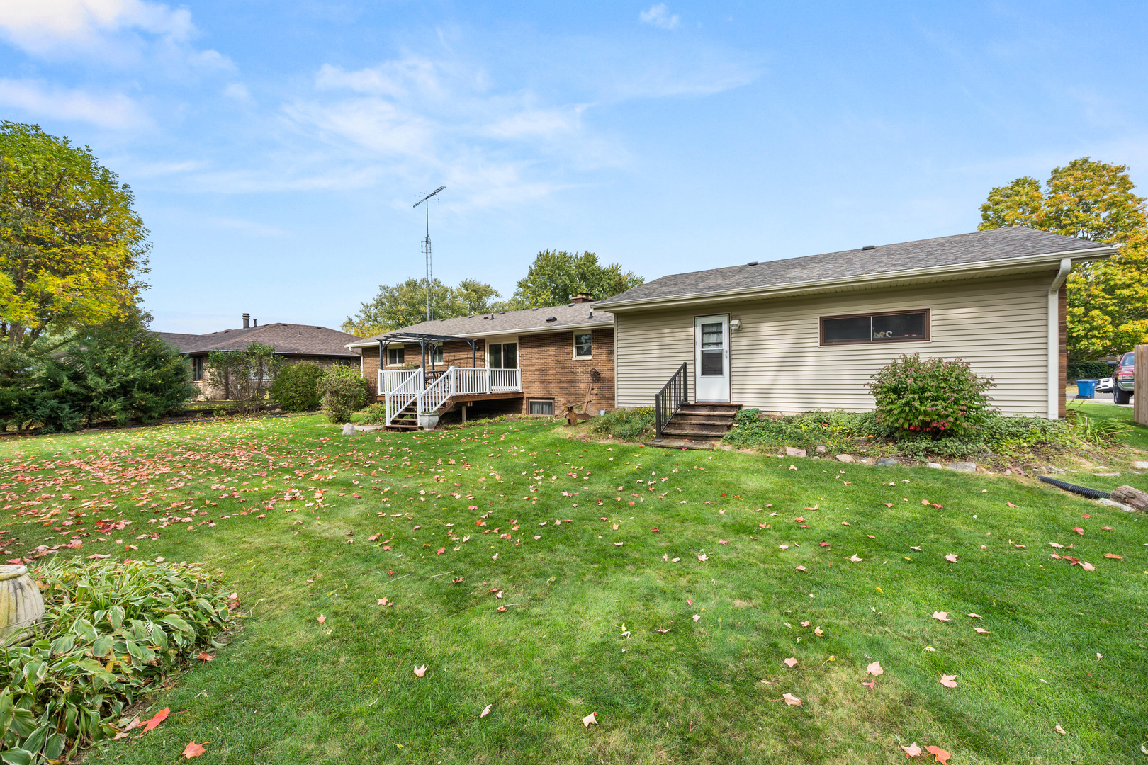 224 Dunkery Drive Sycamore, IL 60178 - Photo 11 of 39 a front view of house with yard and green space