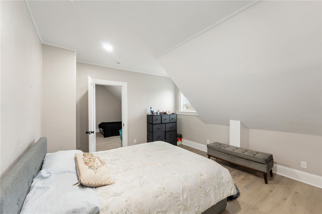 133 Cottage Street Pawtucket, RI 02860 - Photo 17 of 49