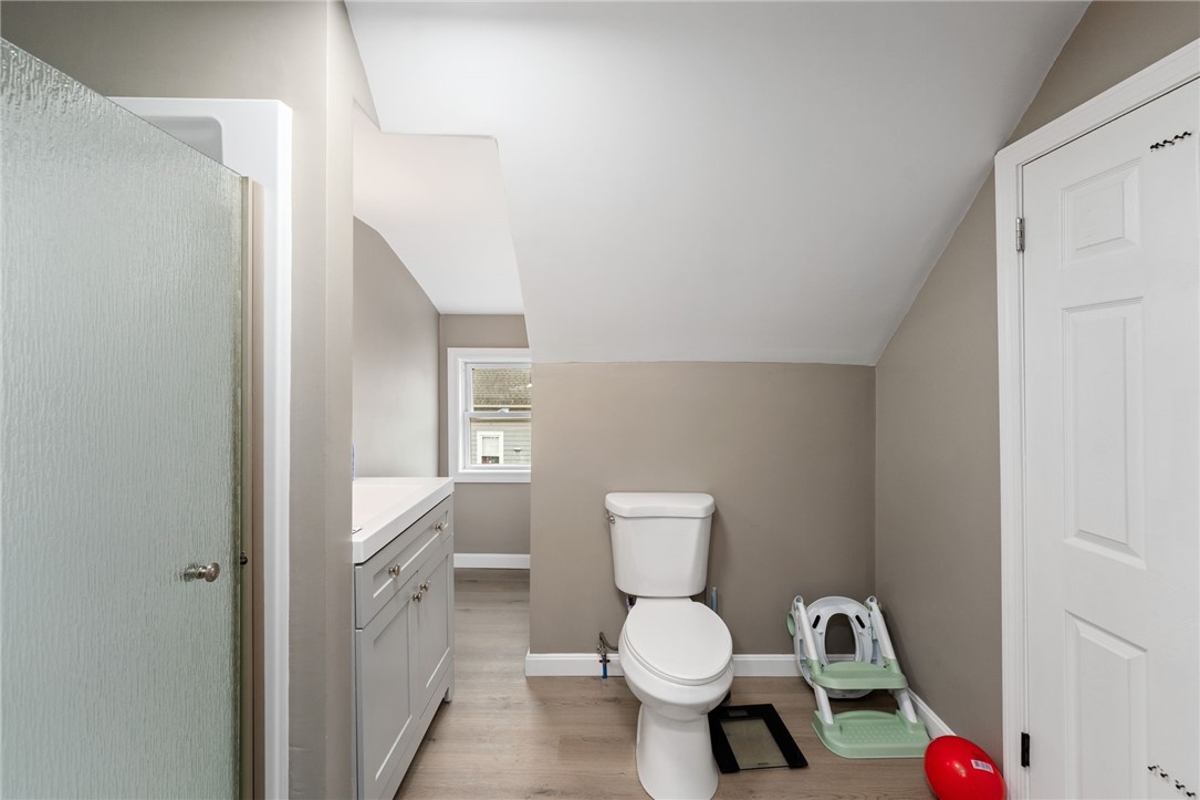 133 Cottage Street Pawtucket, RI 02860 - Photo 10 of 49