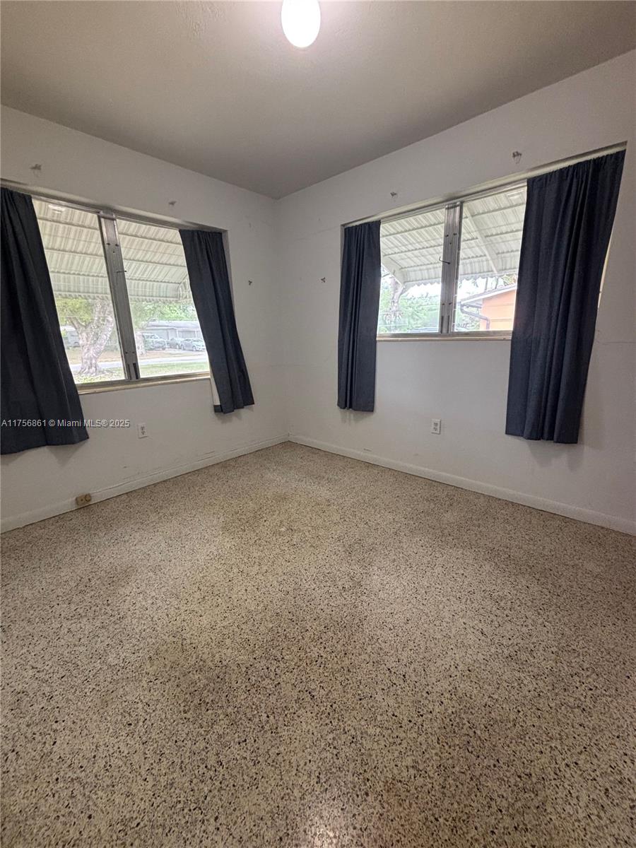 8240 Southwest 96th Street Miami, FL 33156 - Photo 30 of 32 Gallery Image 30