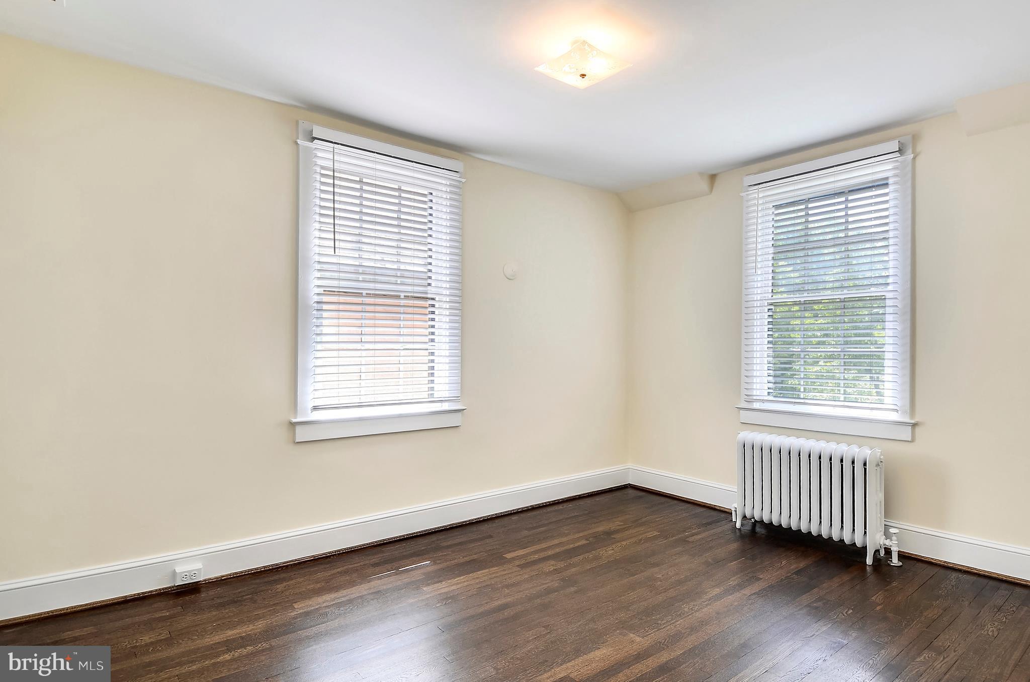 3305 Woodley Road Northwest Washington, DC 20008 - Photo 19 of 30 Bedroom 2