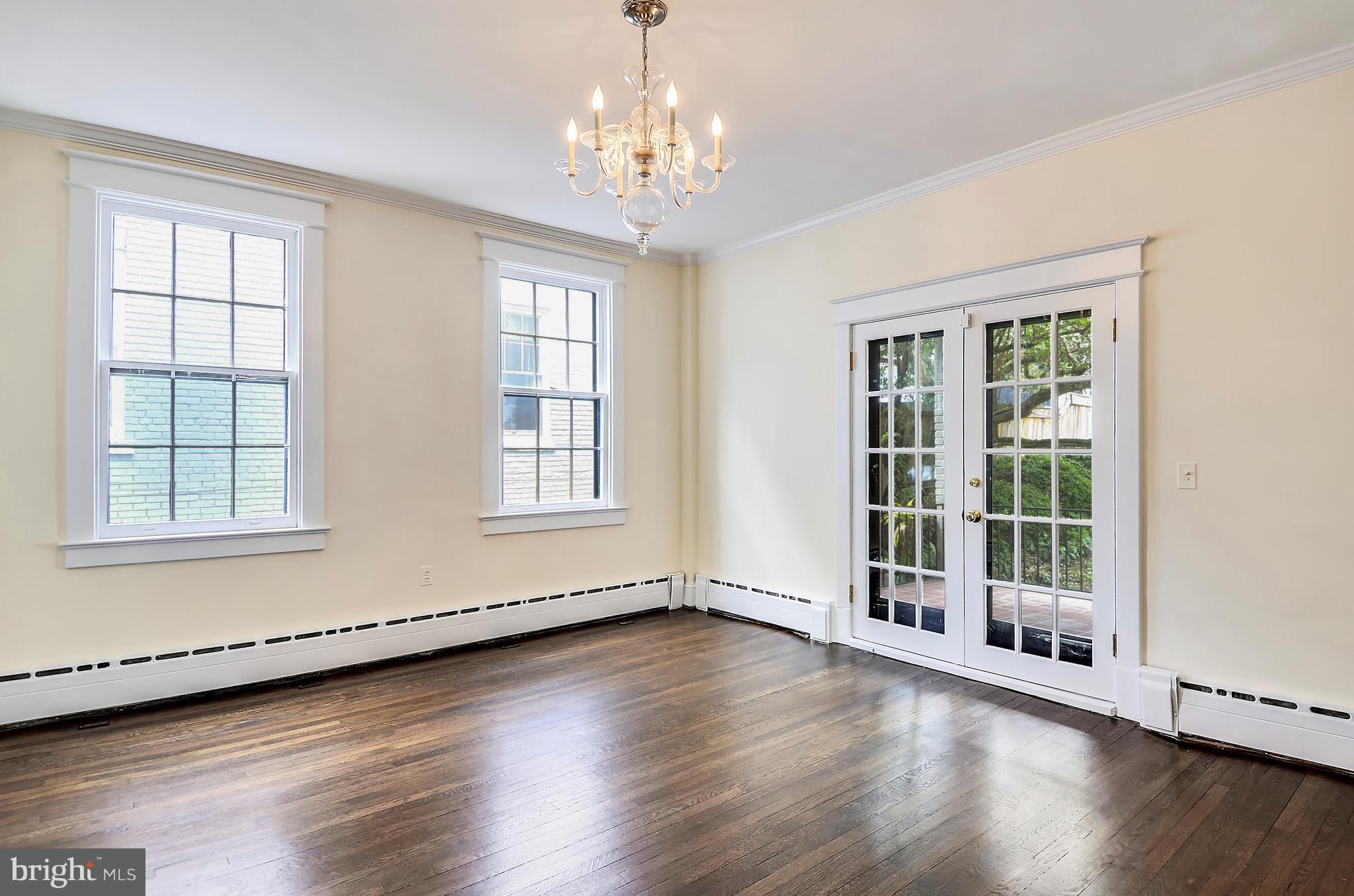 3305 Woodley Road Northwest Washington, DC 20008 - Photo 7 of 30 Dining Room