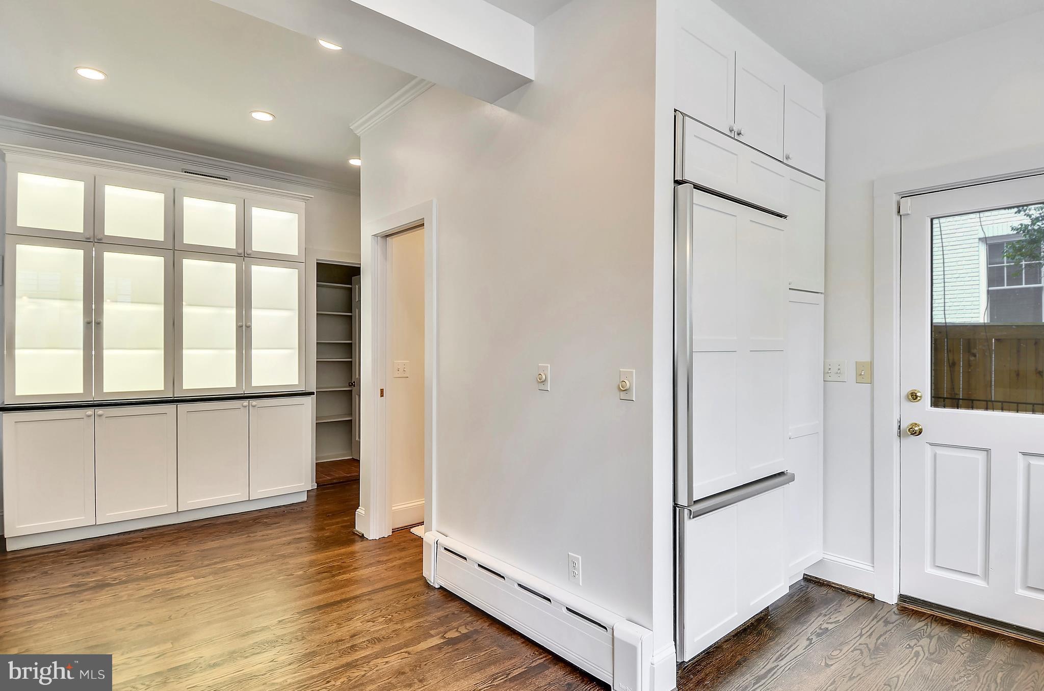 3305 Woodley Road Northwest Washington, DC 20008 - Photo 10 of 30 Table space kitchen w/half bath