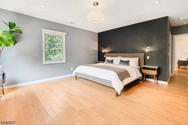 21 Gloucester Road Summit, NJ 07901 - Photo 22 of 50