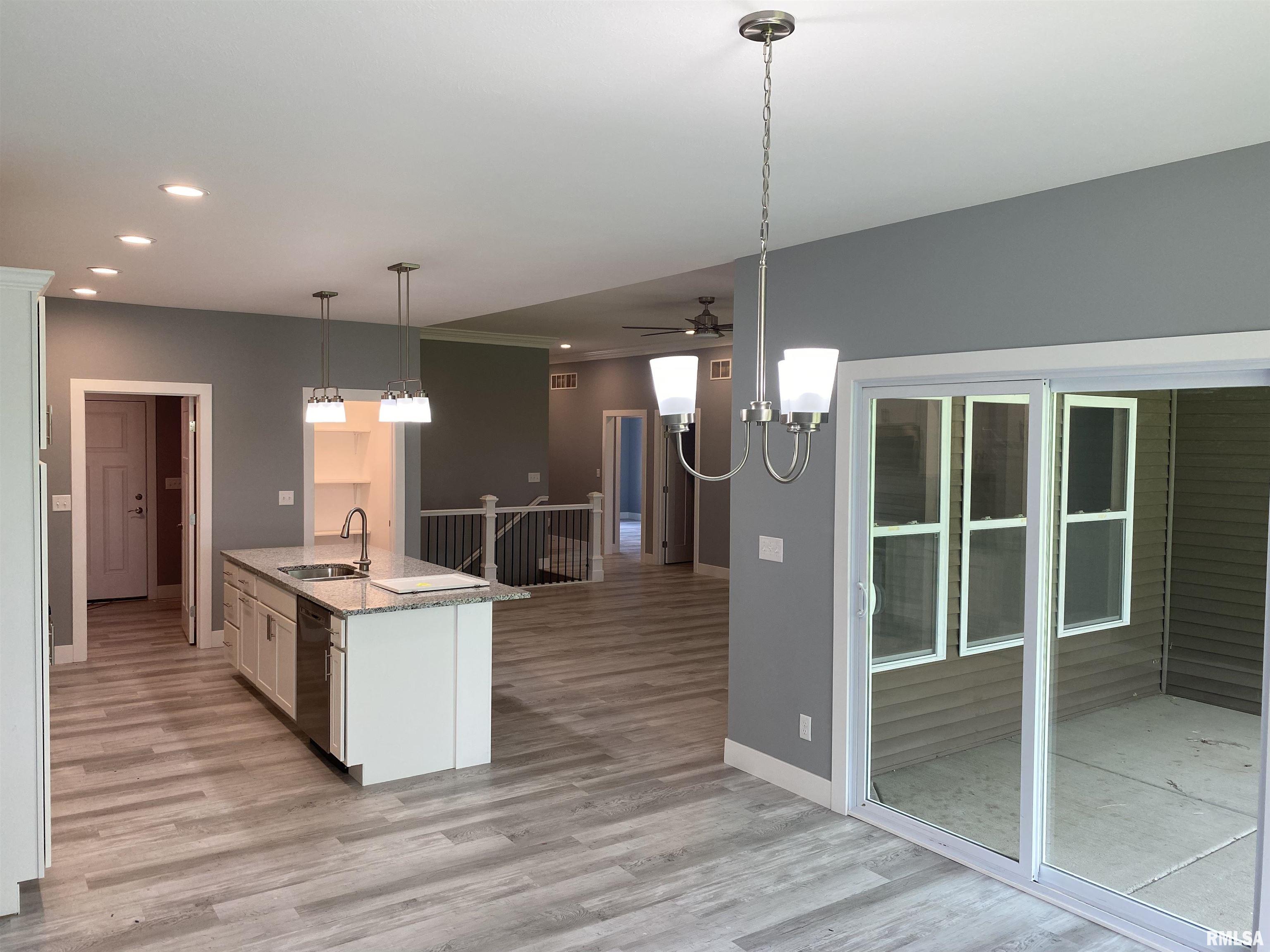 3908 Westgate Drive Springfield, IL 62711 - Photo 11 of 30