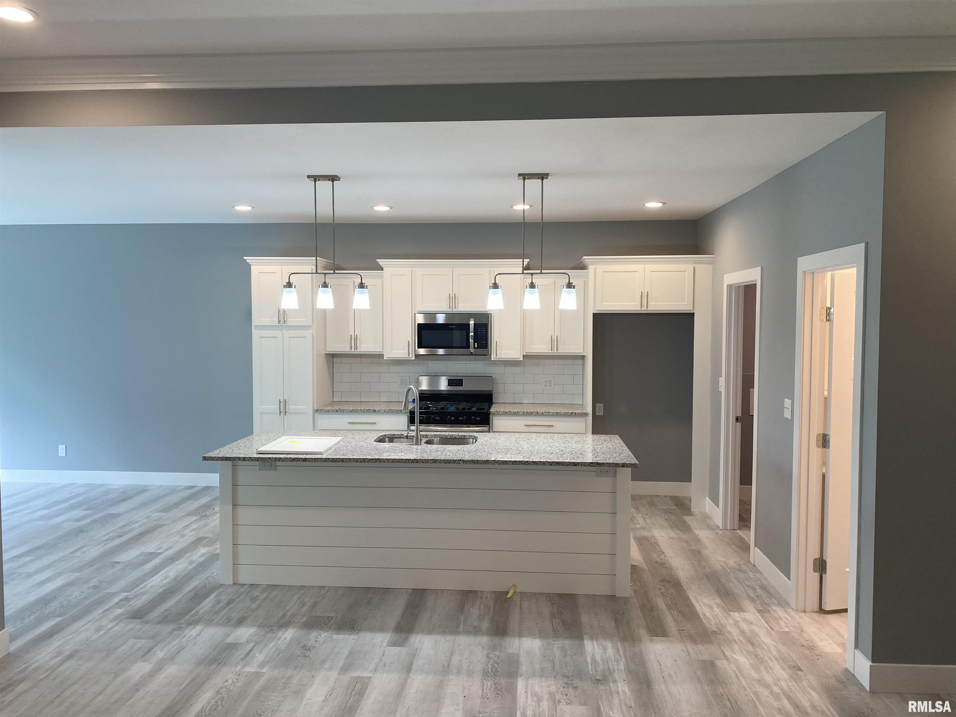 3908 Westgate Drive Springfield, IL 62711 - Photo 8 of 30