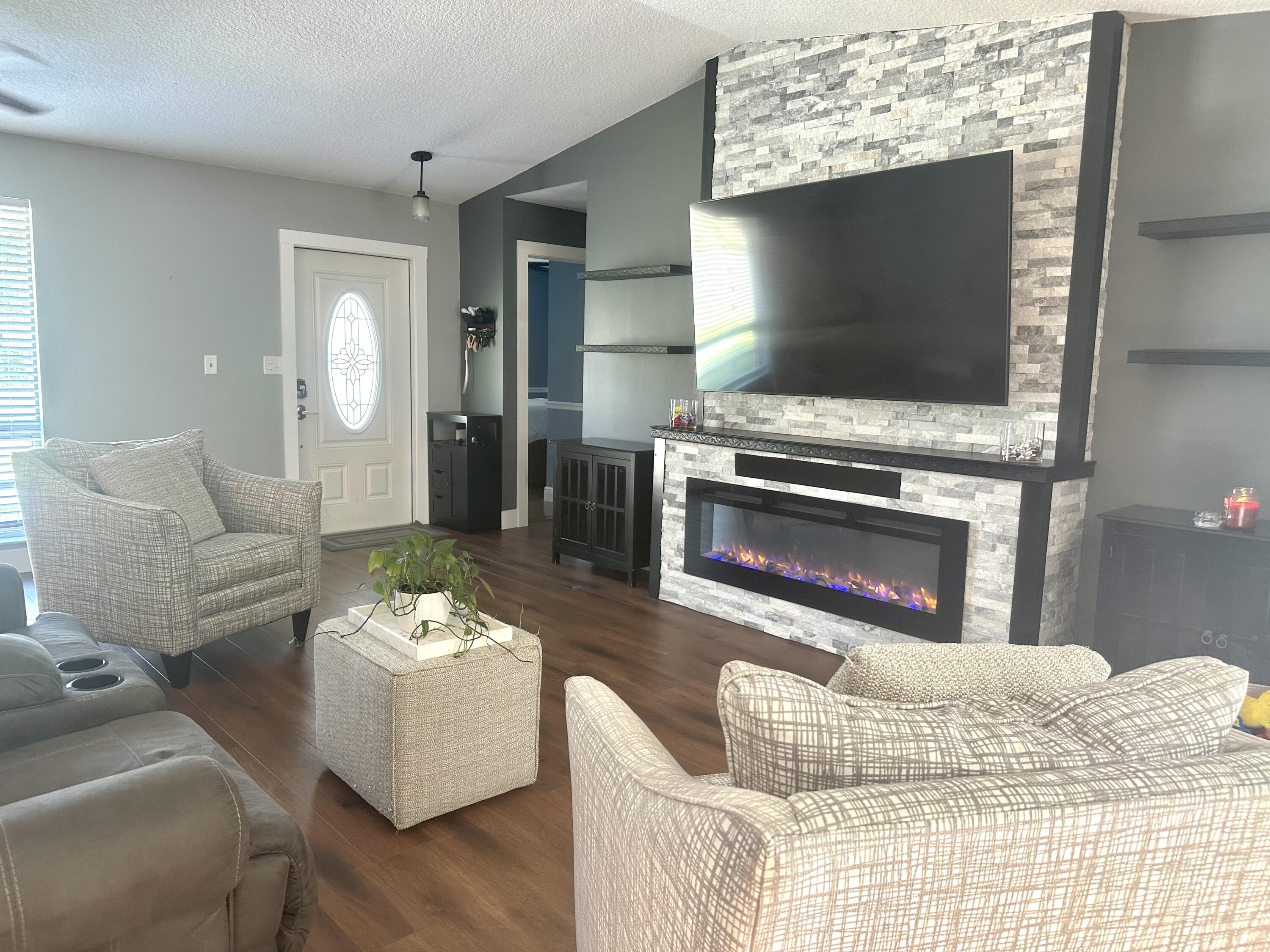 10390 Sleepy Brook Way Boca Raton, FL 33428 - Photo 9 of 27 Living Room