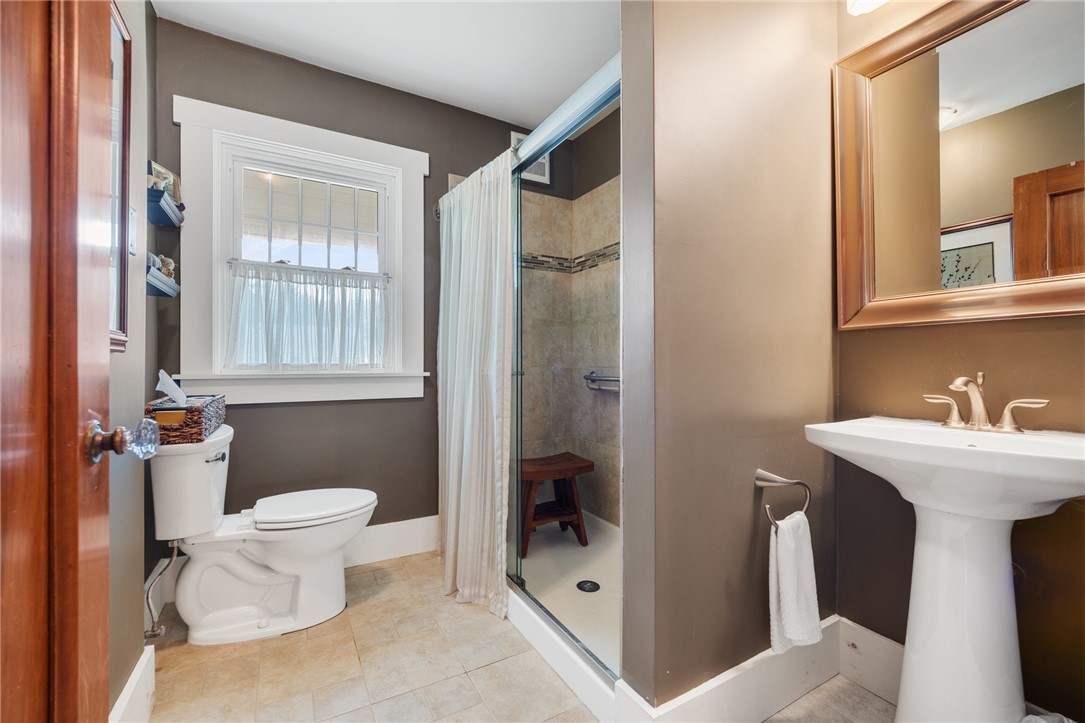 156 Windemere Road Rochester, NY 14610 - Photo 23 of 49 Gallery Image 23