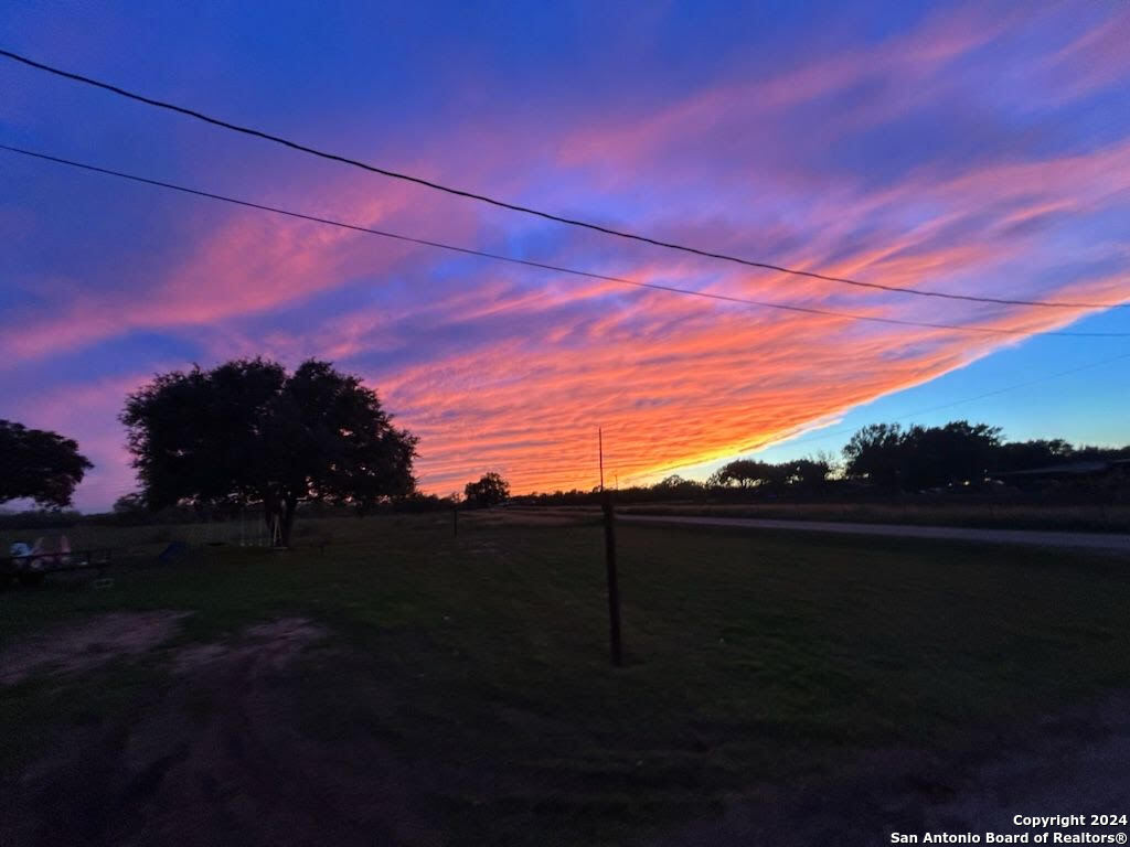 Tbd Graytown Road St. Hedwig, TX 78152 - Photo 9 of 15 a view of sunset