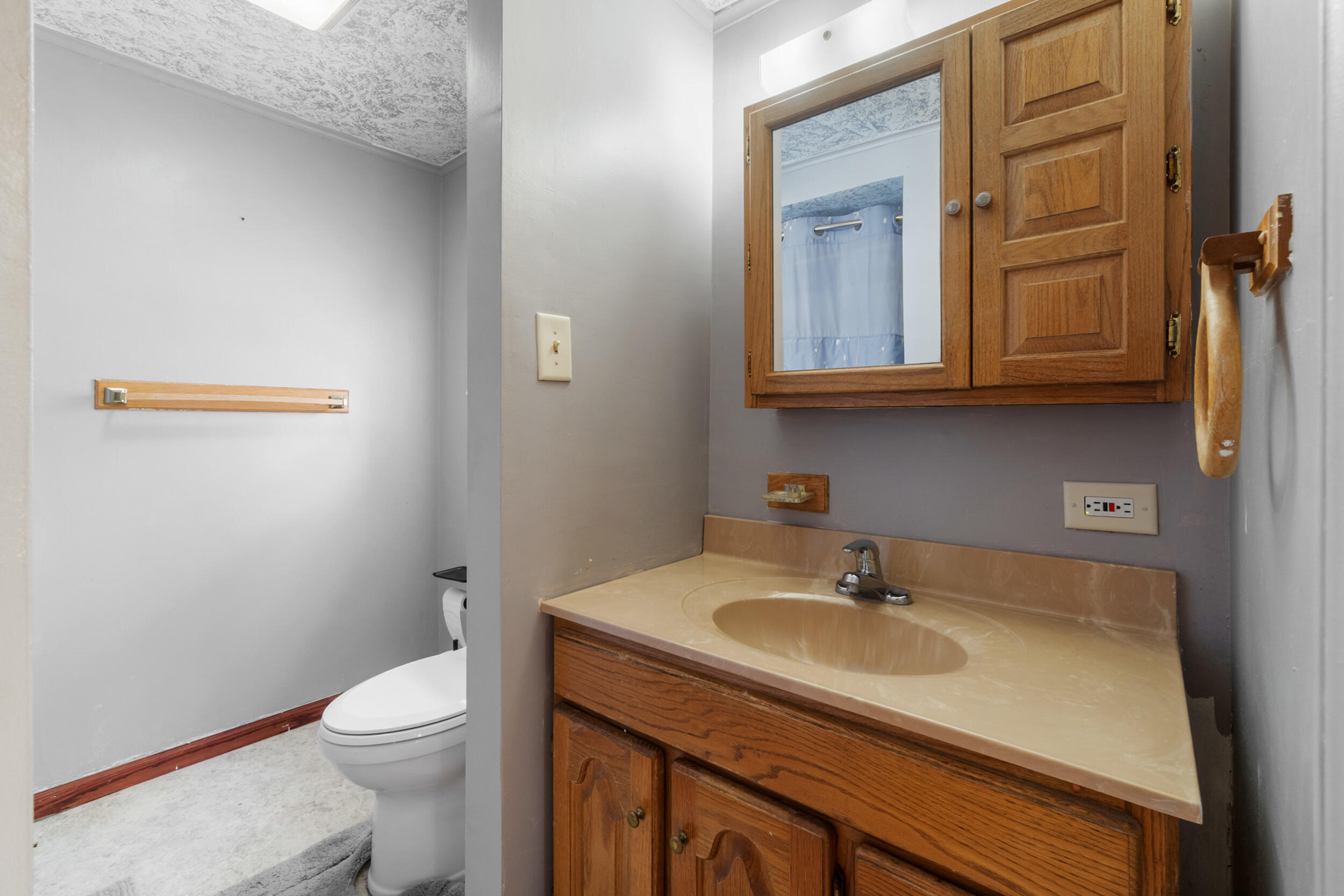 2942 Whitlock Road Jackson, MI 49202 - Photo 16 of 42 21_2942 whitlock rd jackson mi - 00011