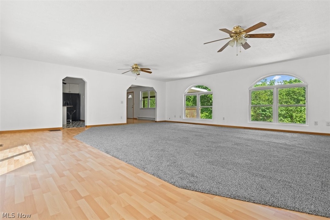 2710 Barth Road Belpre, OH 45714 - Photo 16 of 39 Living room measures 25x23