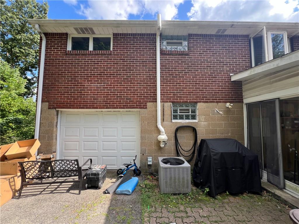 350 Colonial Manor Road Irwin, PA 15642 - Photo 29 of 33 Gallery Image 29