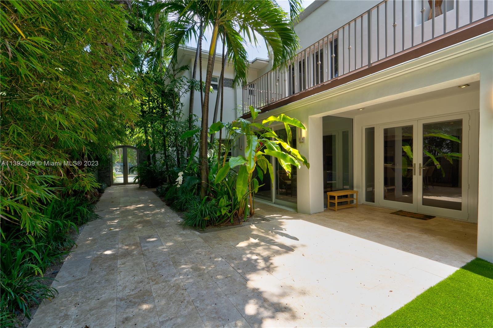 4180 Alton Road Miami Beach, FL 33140 - Photo 2 of 70