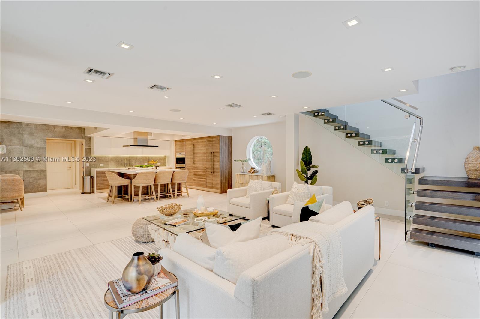 4180 Alton Road Miami Beach, FL 33140 - Photo 24 of 70