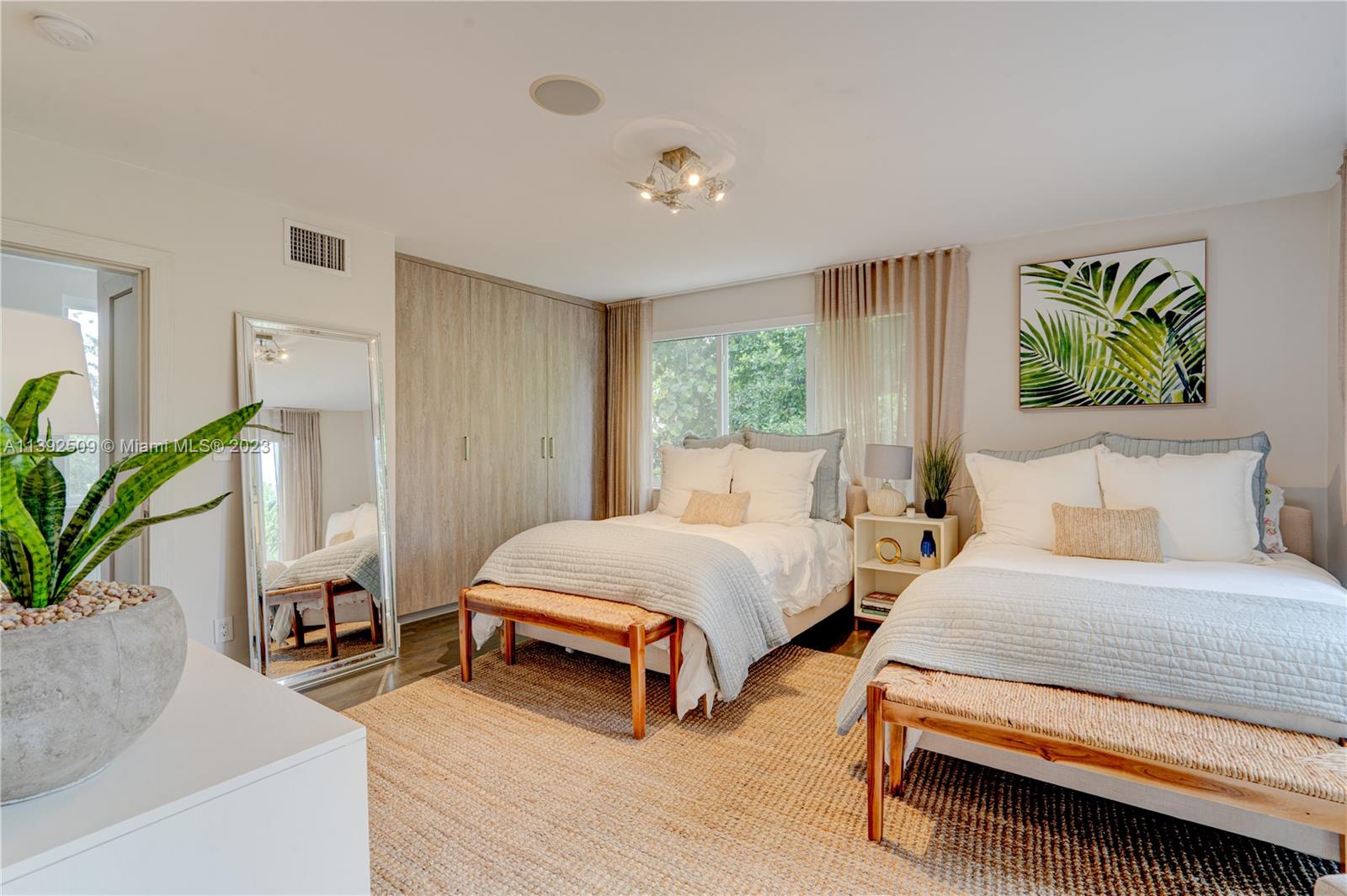 4180 Alton Road Miami Beach, FL 33140 - Photo 32 of 70 2nd bedroom