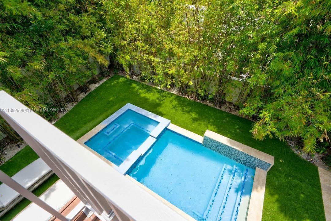 4180 Alton Road Miami Beach, FL 33140 - Photo 39 of 70