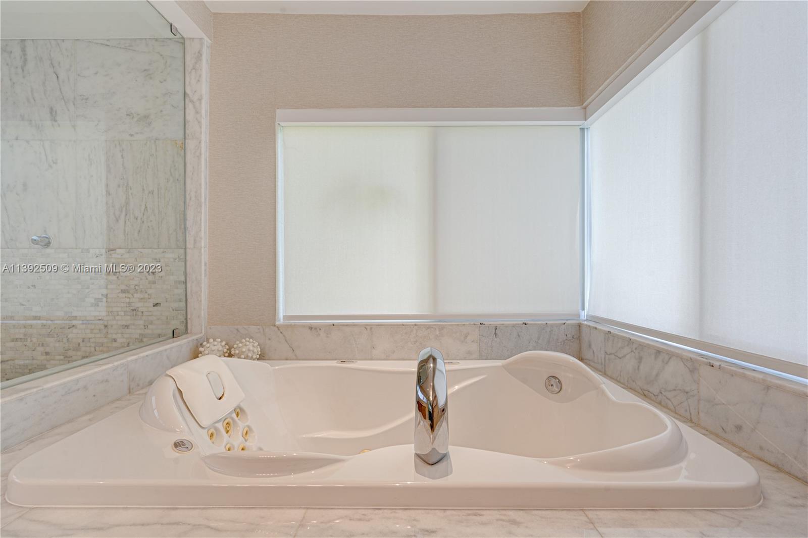 4180 Alton Road Miami Beach, FL 33140 - Photo 51 of 70 Primary bathroom