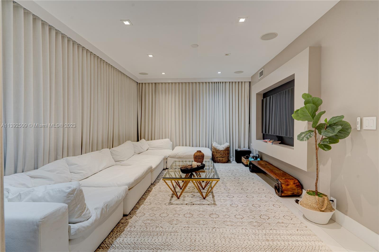 4180 Alton Road Miami Beach, FL 33140 - Photo 7 of 70 Can be turned to a 4th bedroom