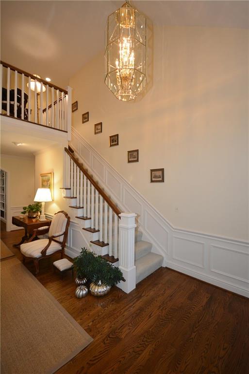 207 Hunt Road Pittsburgh, PA 15215 - Photo 2 of 25 Gallery Image 2