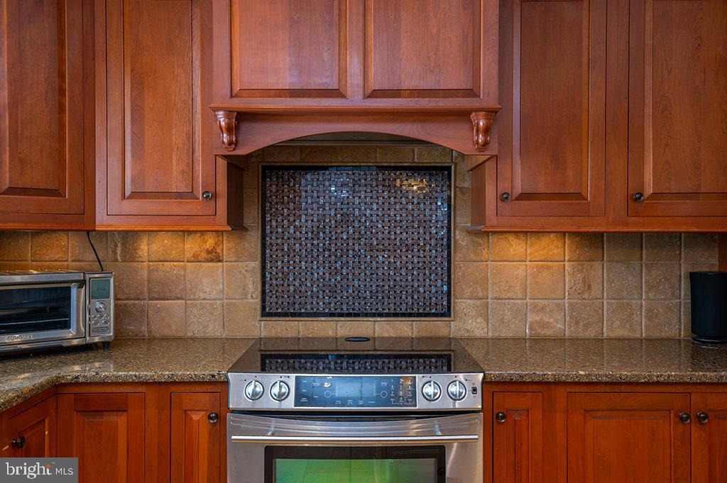 12 Lisa Road Sinking Spring, PA 19608 - Photo 17 of 59