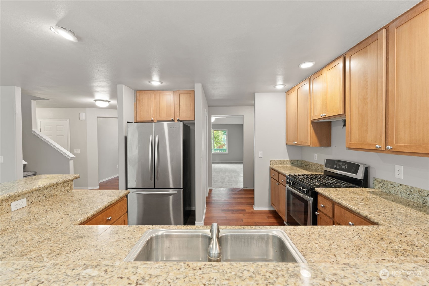 24207 185th Loop Southeast Covington, WA 98042 - Photo 15 of 40