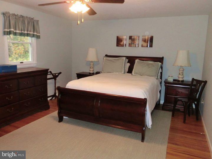 302 Valley Forge Road Cinnaminson, NJ 08077 - Photo 14 of 25 Master Bedroom