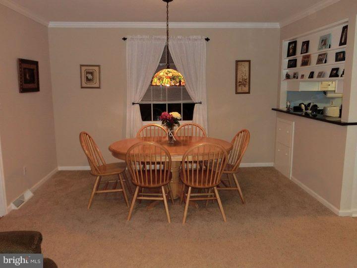 302 Valley Forge Road Cinnaminson, NJ 08077 - Photo 9 of 25 Breakfast Room