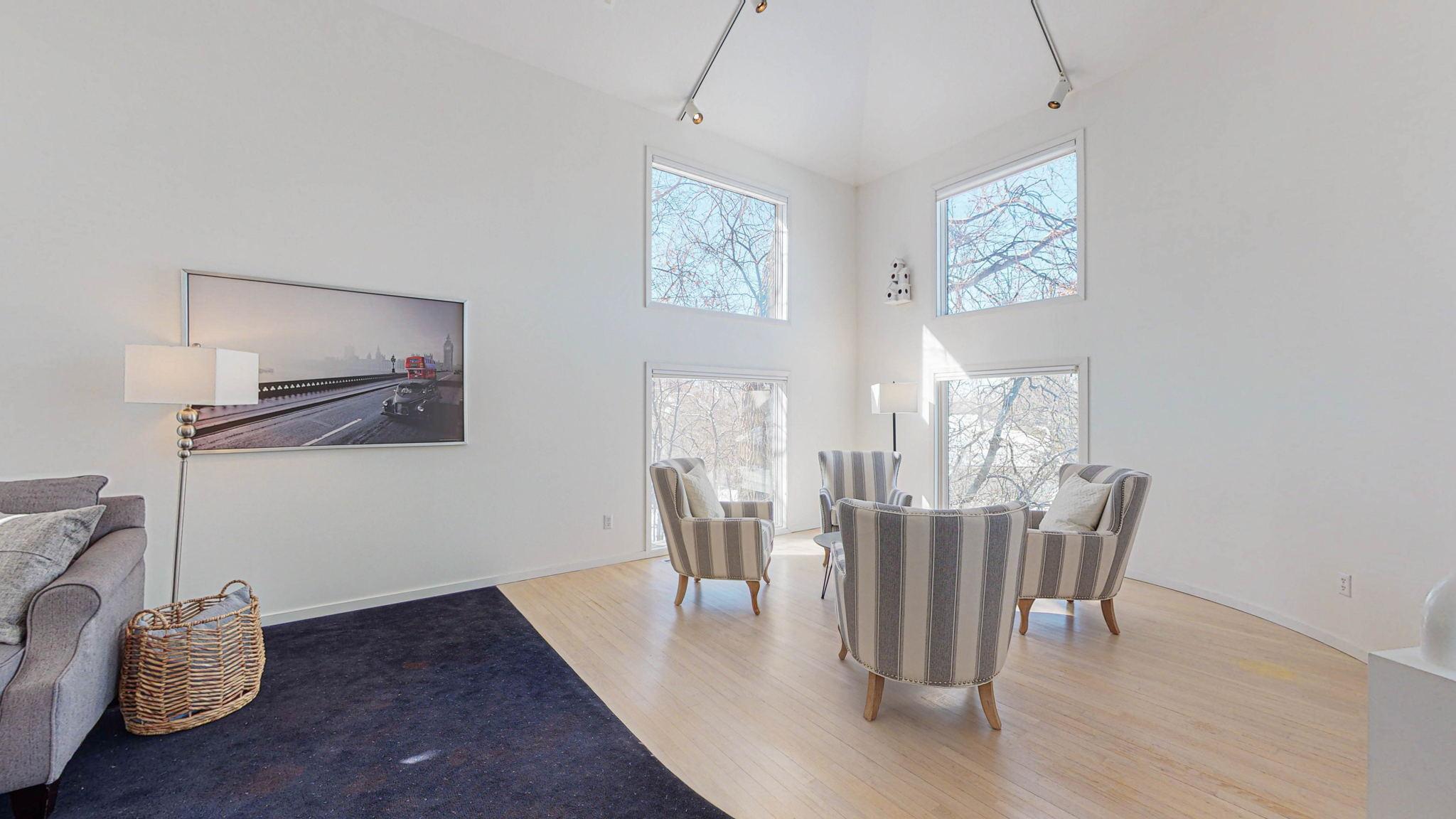 8009 Telegraph Road Bloomington, MN 55438 - Photo 5 of 43 Gallery Image 5