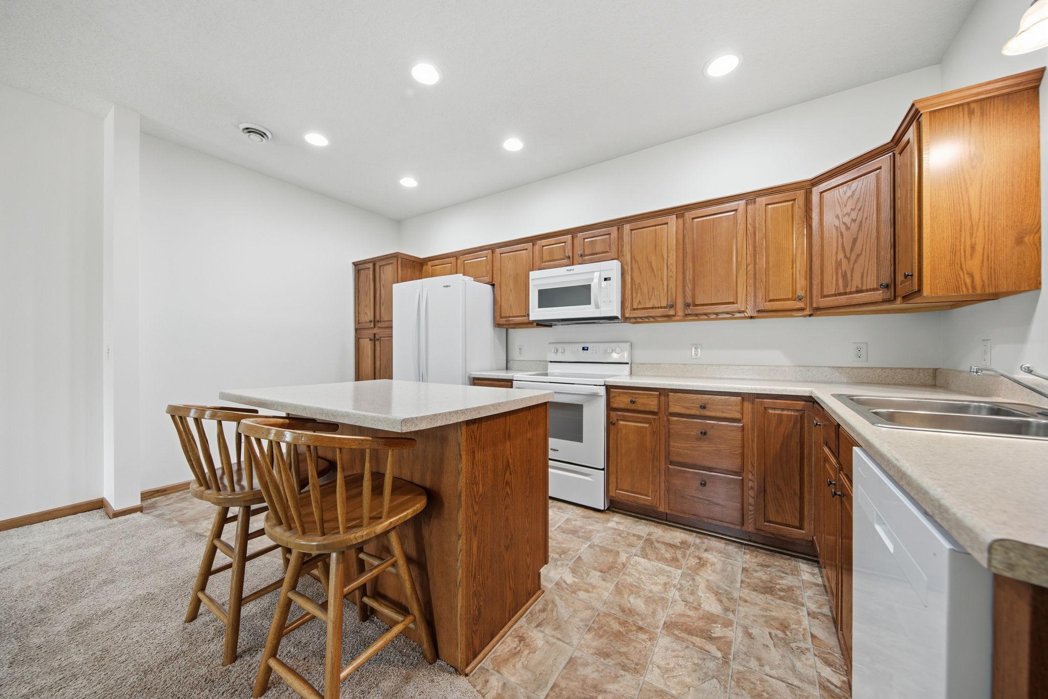 797 Parkside Lane Columbia Heights, MN 55421 - Photo 12 of 37