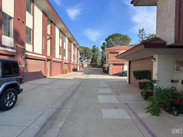 $195,000 | Undisclosed Address, Bakersfield, CA 93306