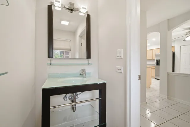 $399,900 | 746 Old Checker Road, Buffalo Grove, IL 60089