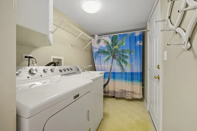 $399,900 | 746 Old Checker Road, Buffalo Grove, IL 60089