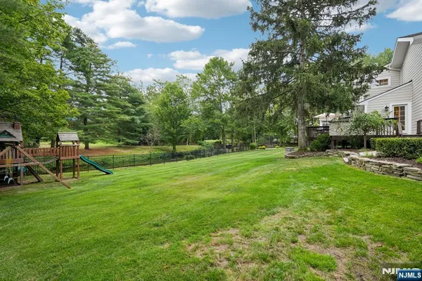 $1,679,000 | 1015 High Mountain Road, Franklin Lakes, NJ 07417