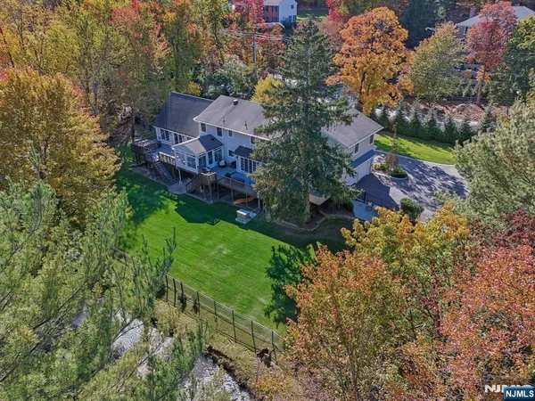 $1,679,000 | 1015 High Mountain Road, Franklin Lakes, NJ 07417