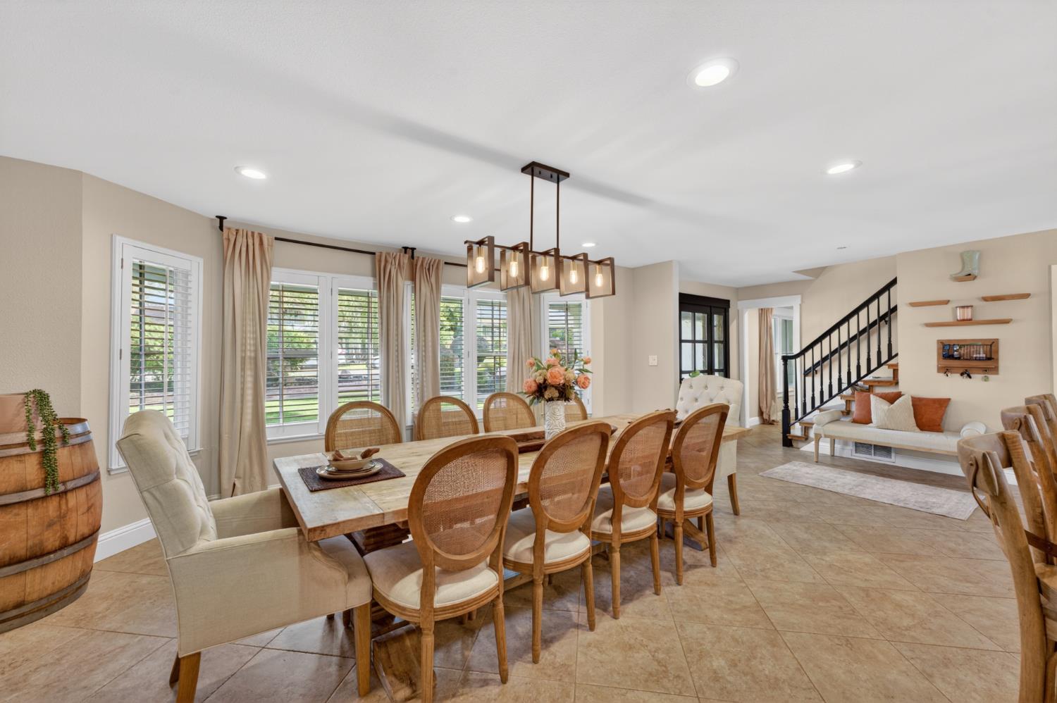 8570 Gunner Way Fair Oaks, CA 95628 - Photo 11 of 53