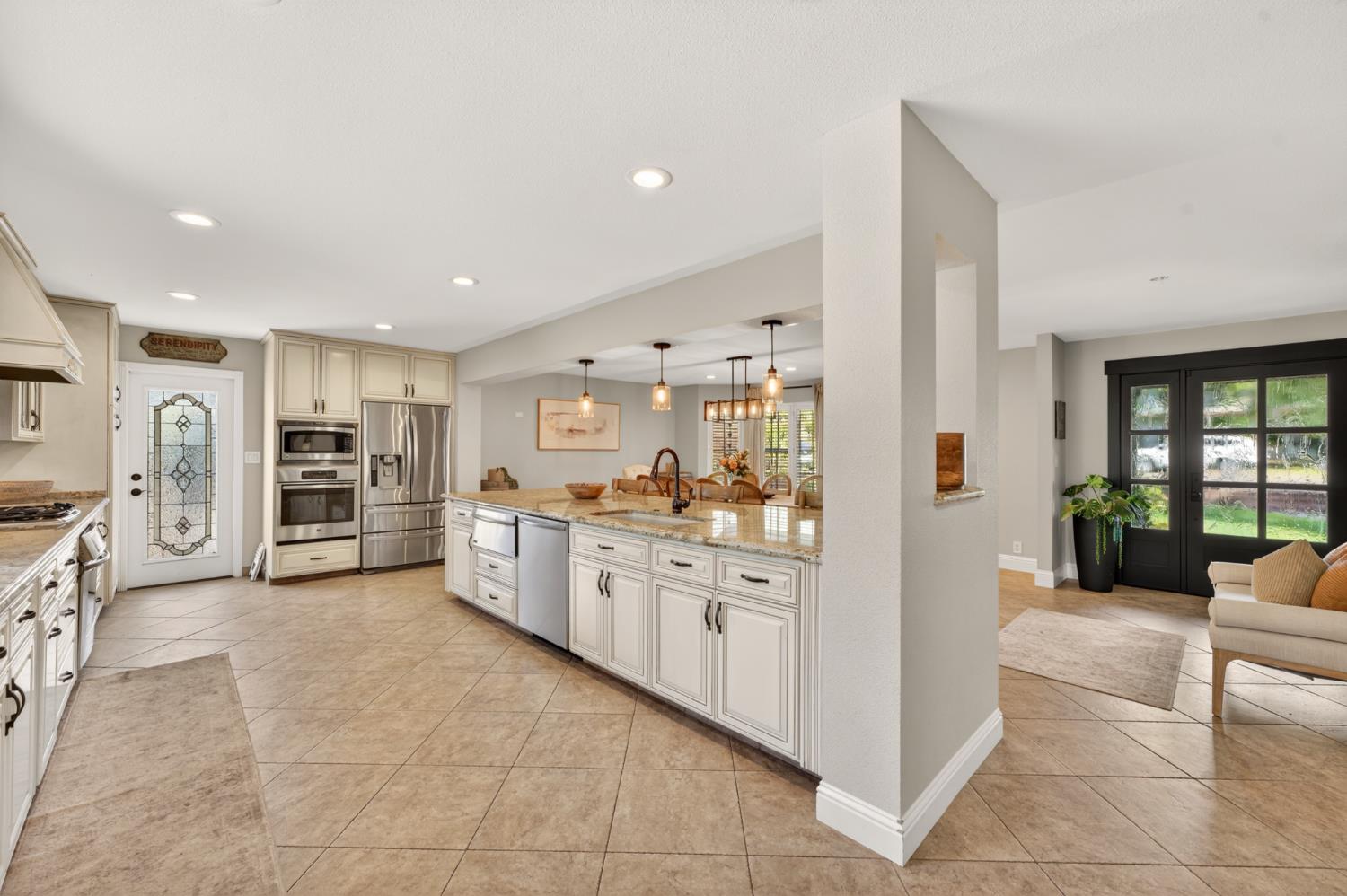 8570 Gunner Way Fair Oaks, CA 95628 - Photo 17 of 53