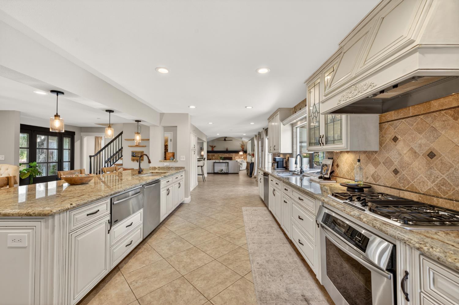 8570 Gunner Way Fair Oaks, CA 95628 - Photo 21 of 53