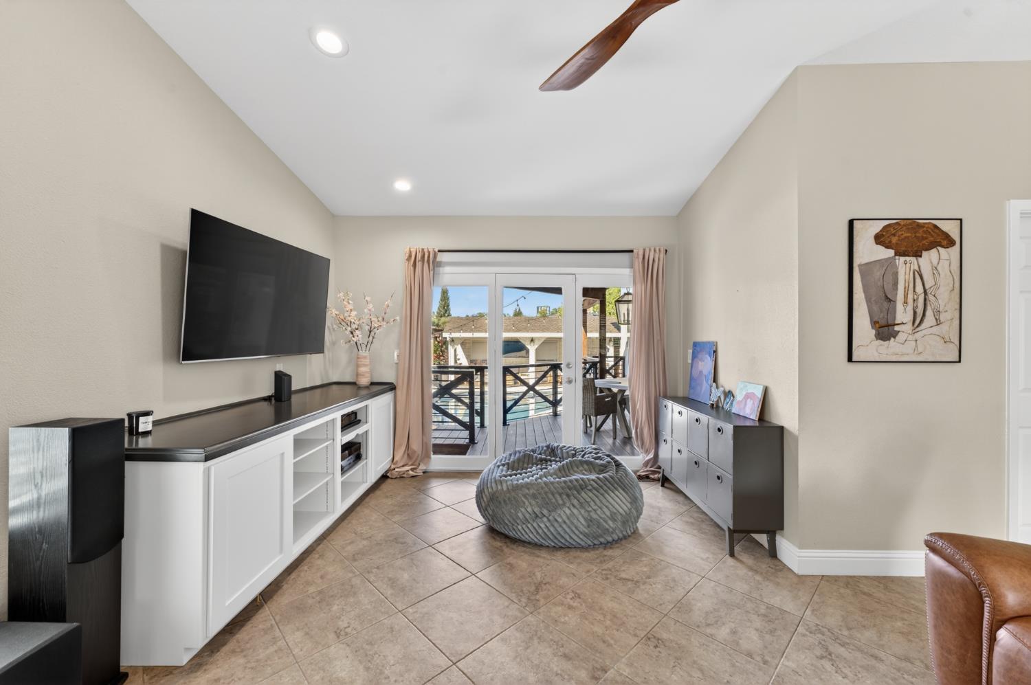 8570 Gunner Way Fair Oaks, CA 95628 - Photo 29 of 53