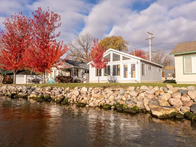 $349,900 | 23355 North Lake Shore Drive, Glenwood, MN 56334